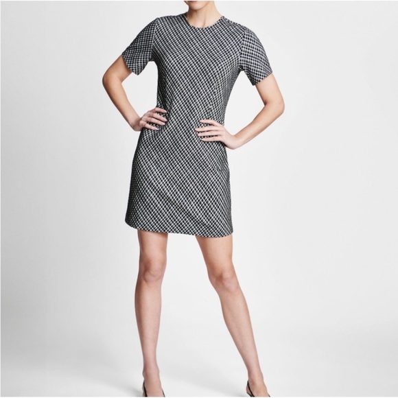SPANX Dresses & Skirts - SPANX Medium Dress Ponte Stretch Mini Dress in Jacquard Black Plaid Size Medium